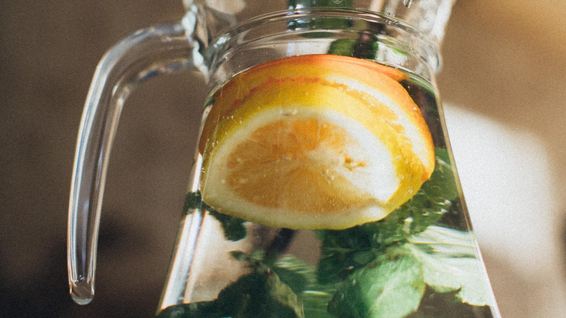 Zitronenwasser