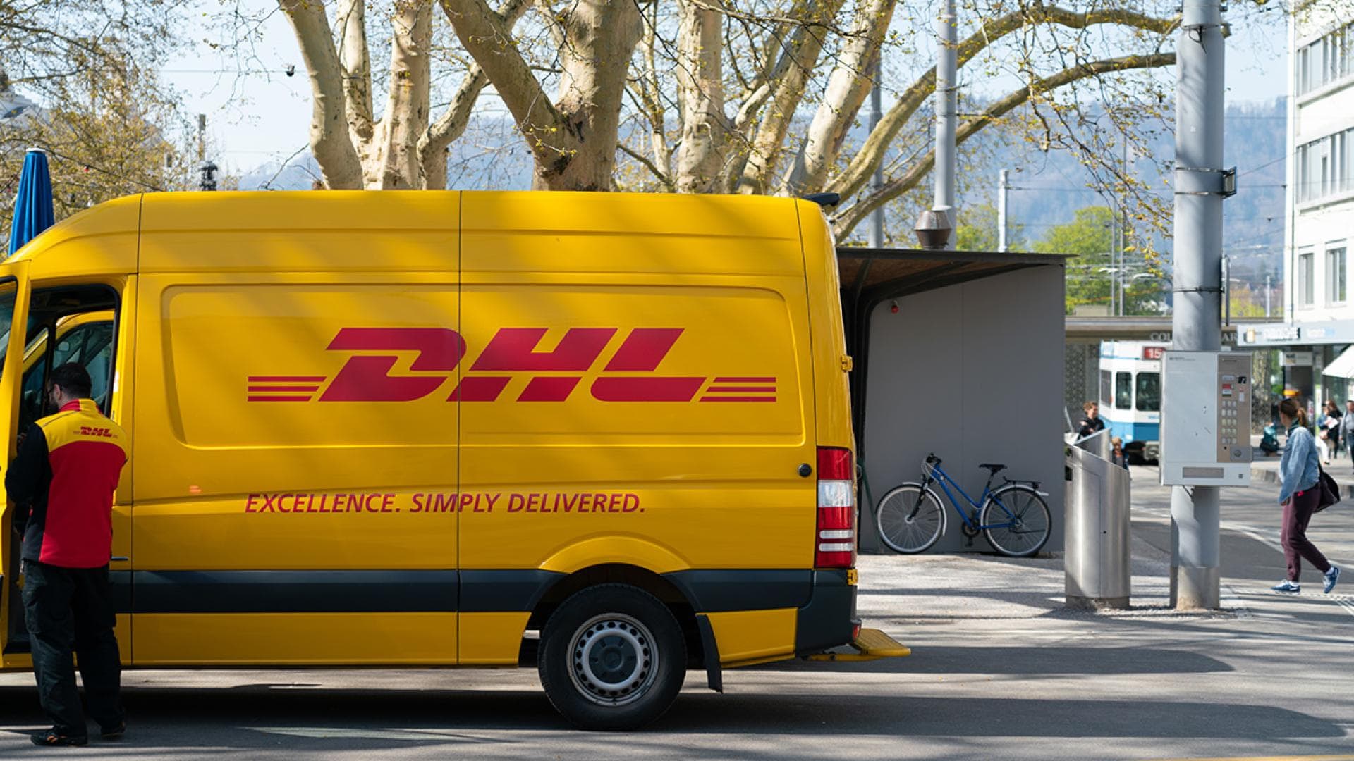 DHL