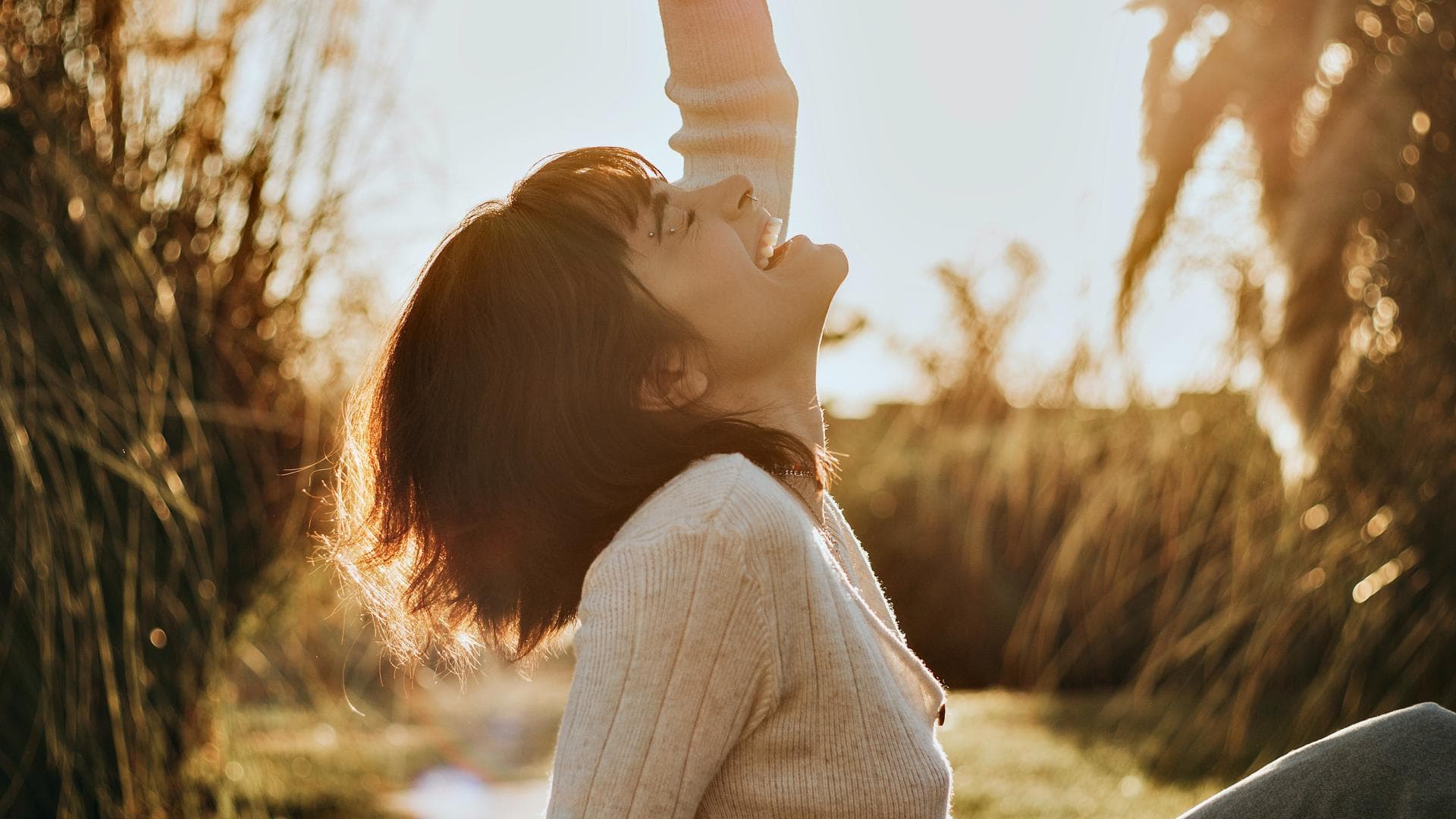Horoskop: Frau in der Sonne