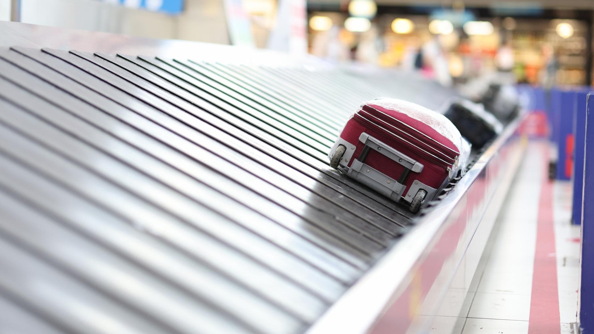 Mit diesen 3 Tricks kommt dein Koffer am Flughafen immer zuerst an