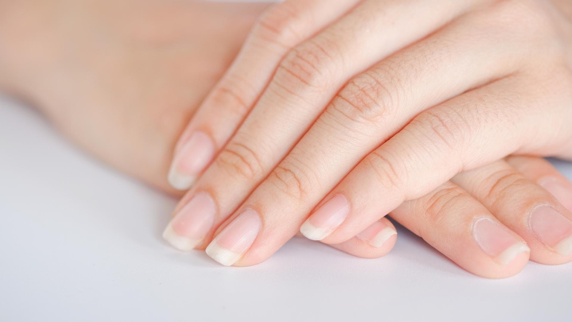 Fingernägel