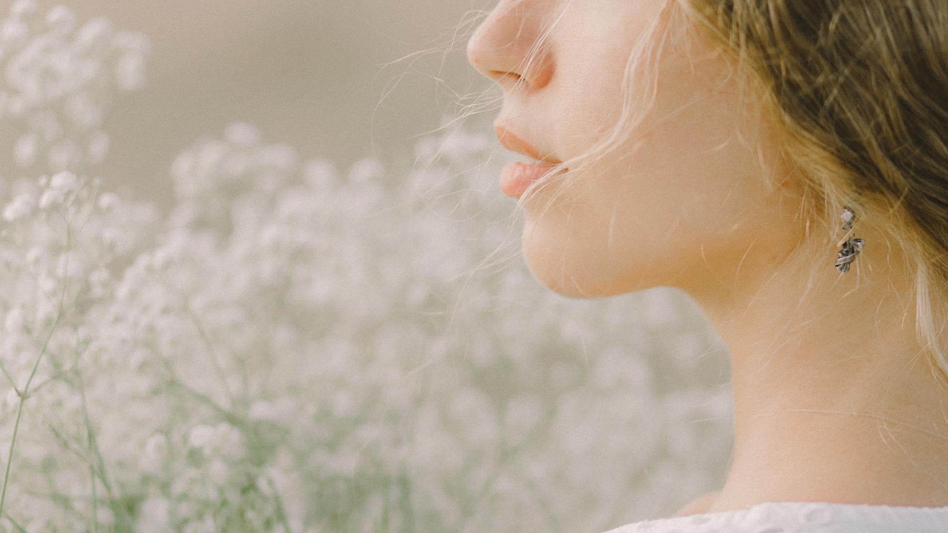 Frau ohne Doppelkinn