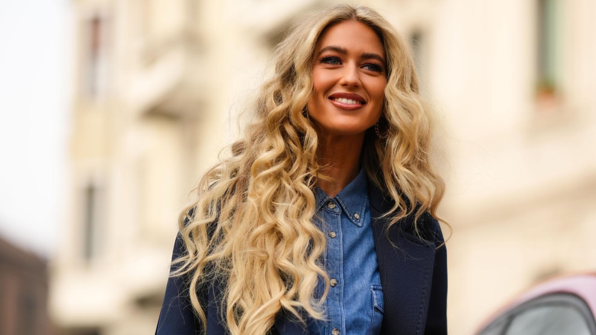 Monochrome Blonde Trend