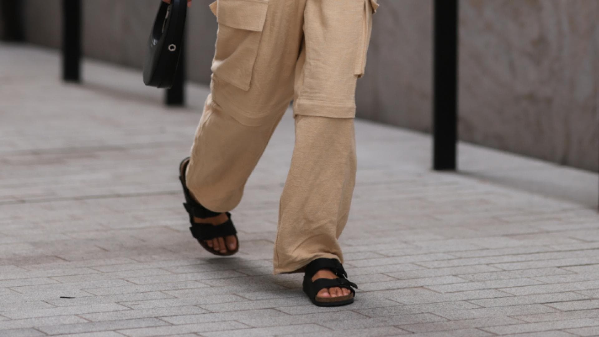 Schwarze Birkenstocks