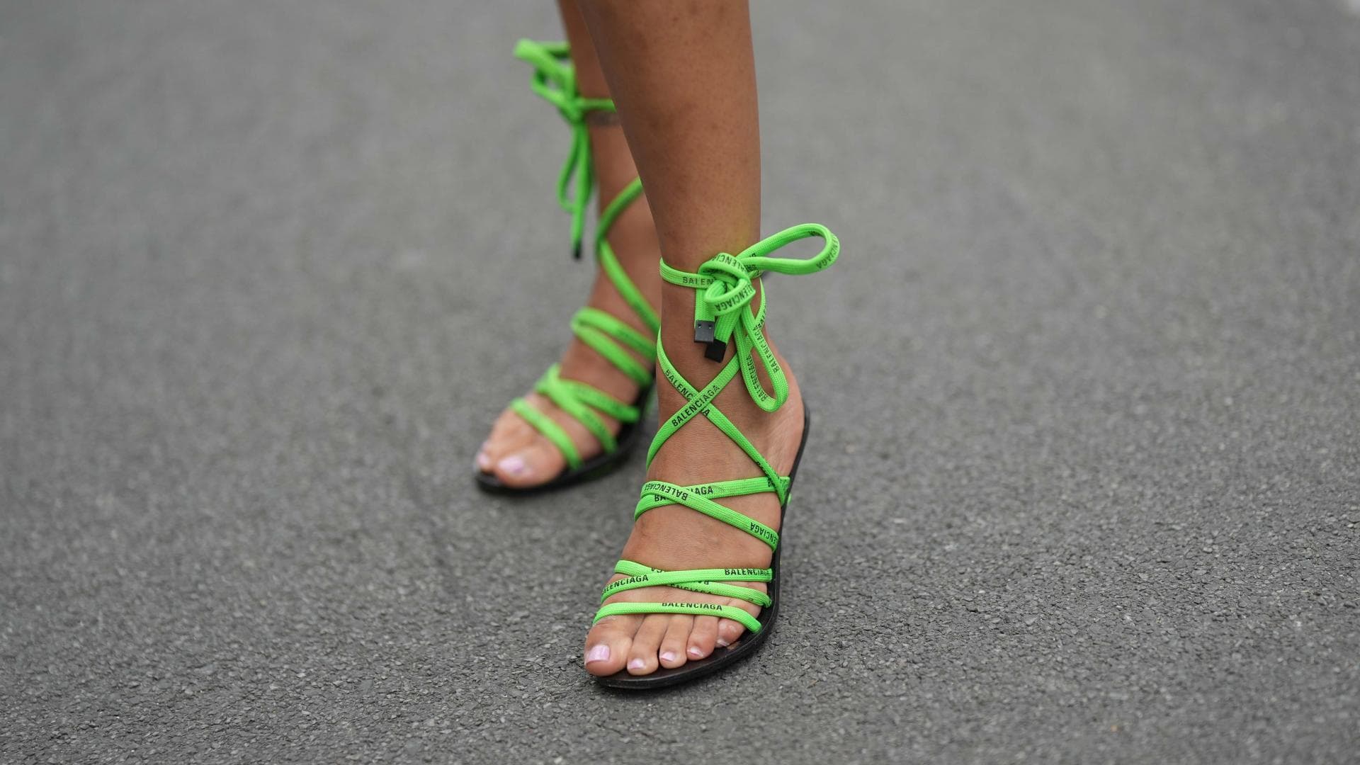 Grüne Sandalen