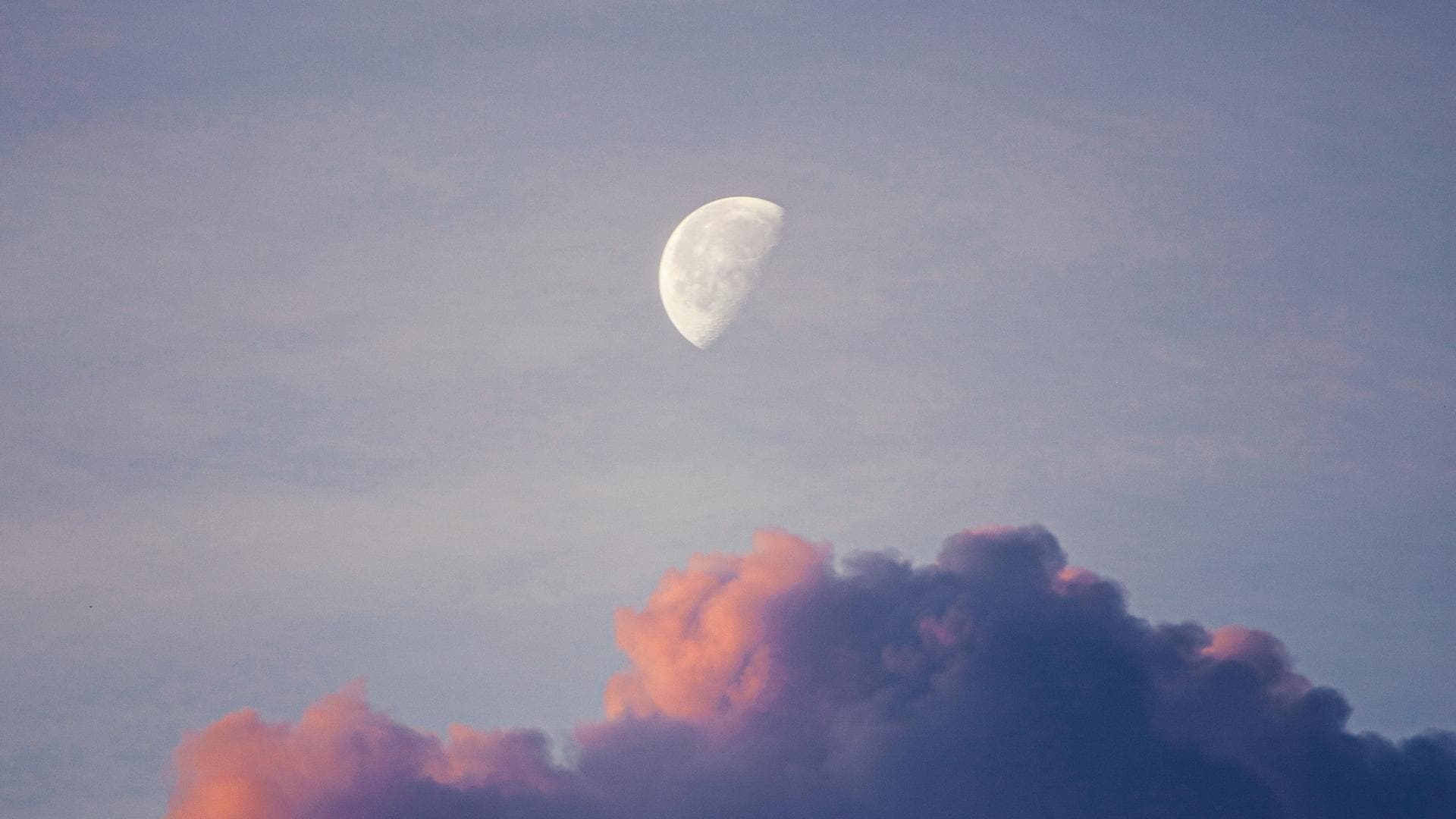 Mond am Himmel