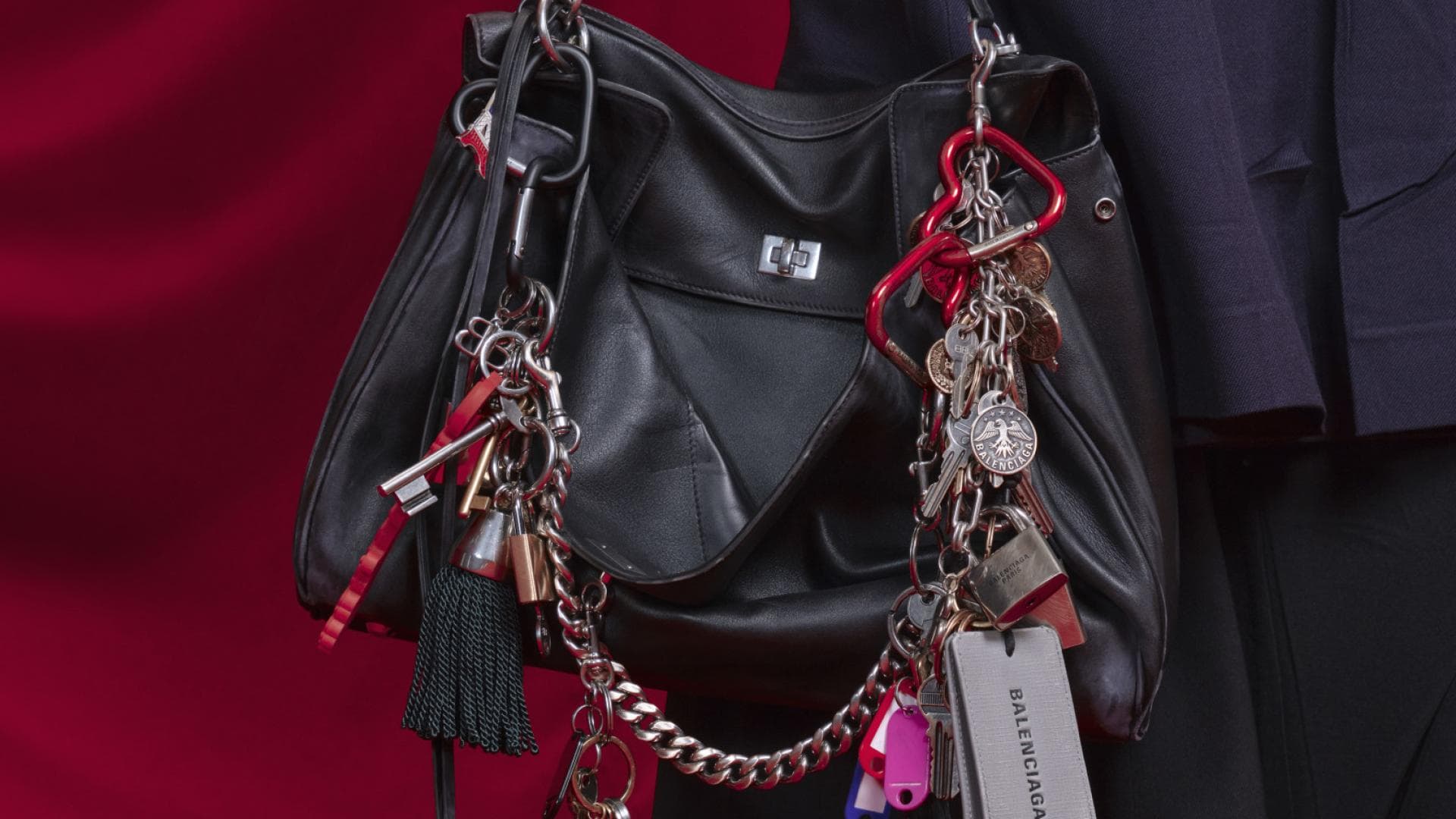 Verzierte Tasche von Balenciaga
