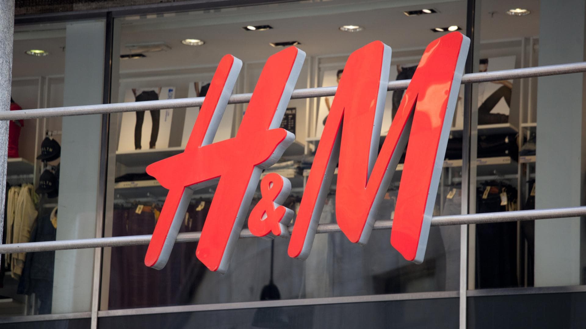 H&M Logo