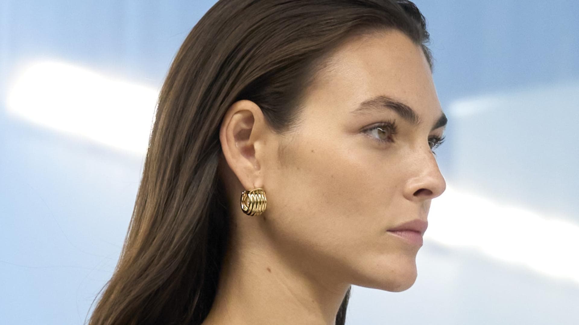 Du wirst sie auch lieben! "Summer Night Hair" ist die schönste Trend-Haarfarbe für den Sommer 2025