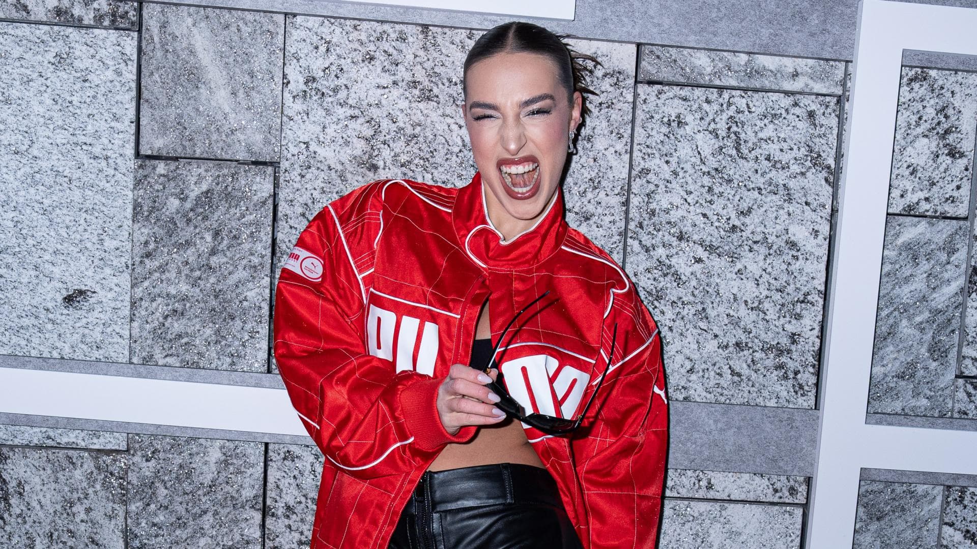 Dieser Sneaker ist 2025 in und dieser out