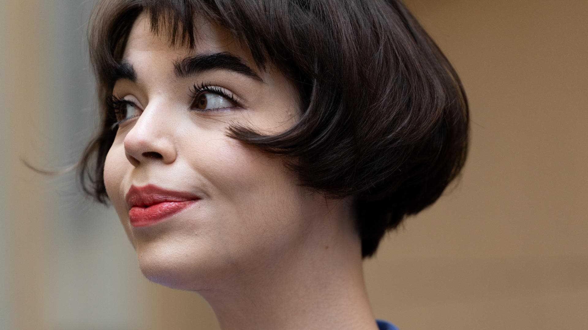 Laut Französinnen: Der Pagenschnitt kommt als DIE Kurzhaarfrisur des Sommers 2025 zurück