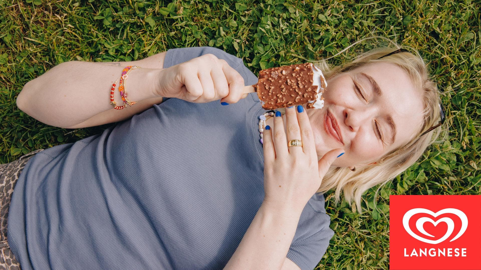 Polaroid & Moments Kits mit Sofortbildkameras zu gewinnen