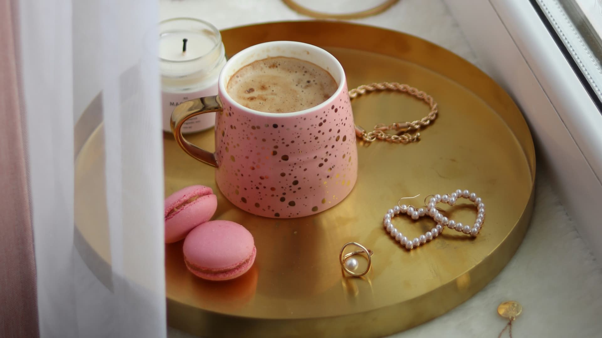 Reaktionslieblinge Jolie November