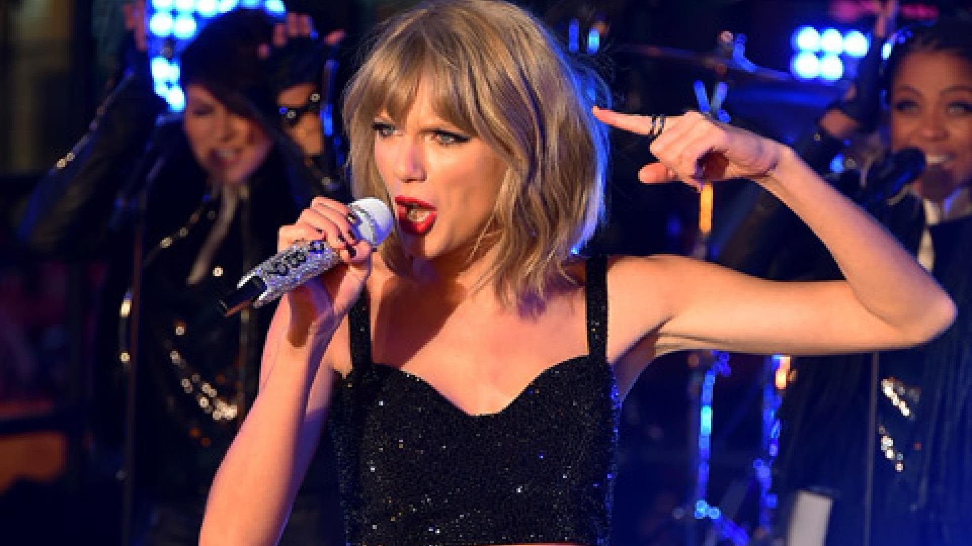 times-square-2014866.jpg