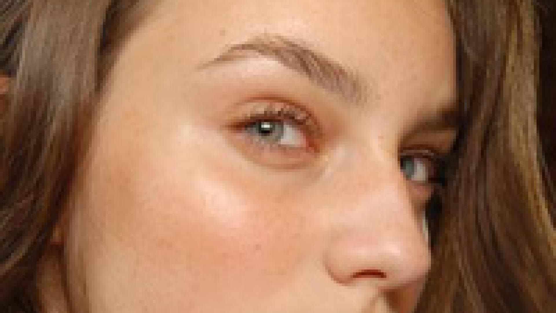 Creme-Rouge und Nude-Look