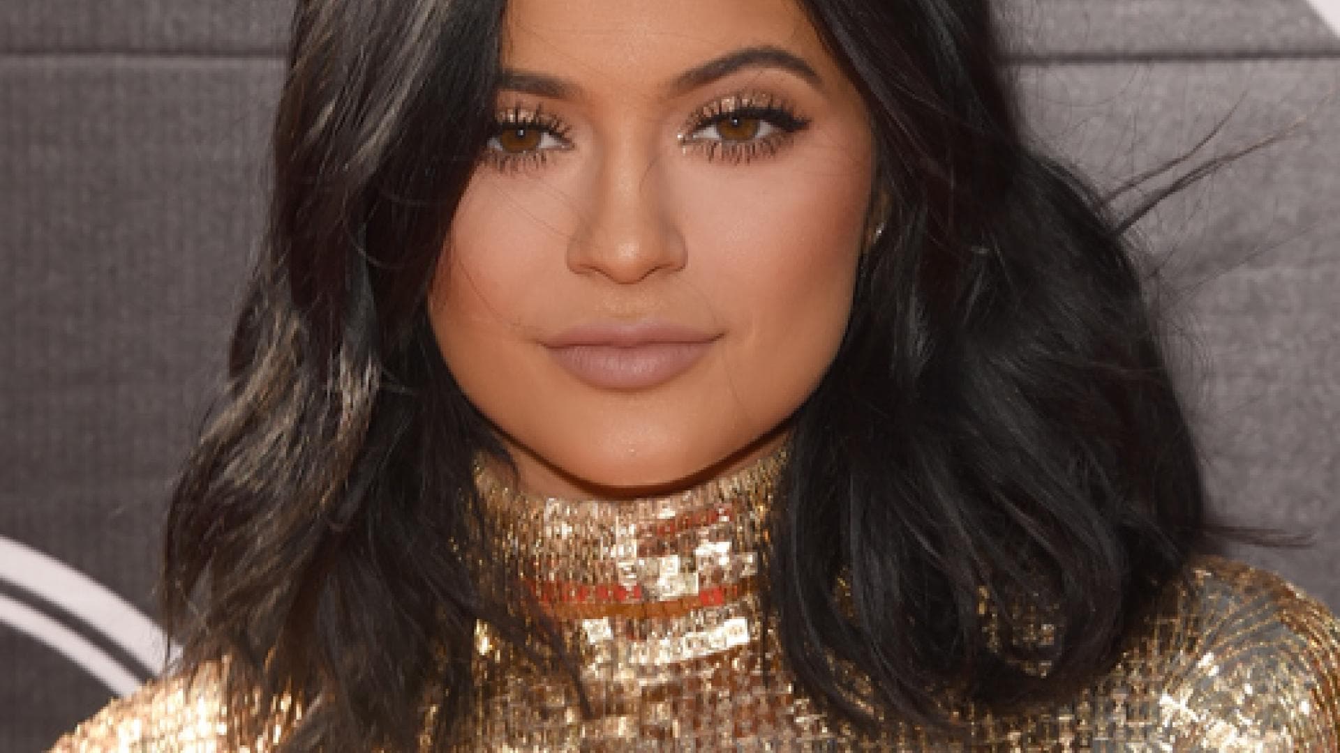 kylie-jenner-lipfiller-2083898.jpg