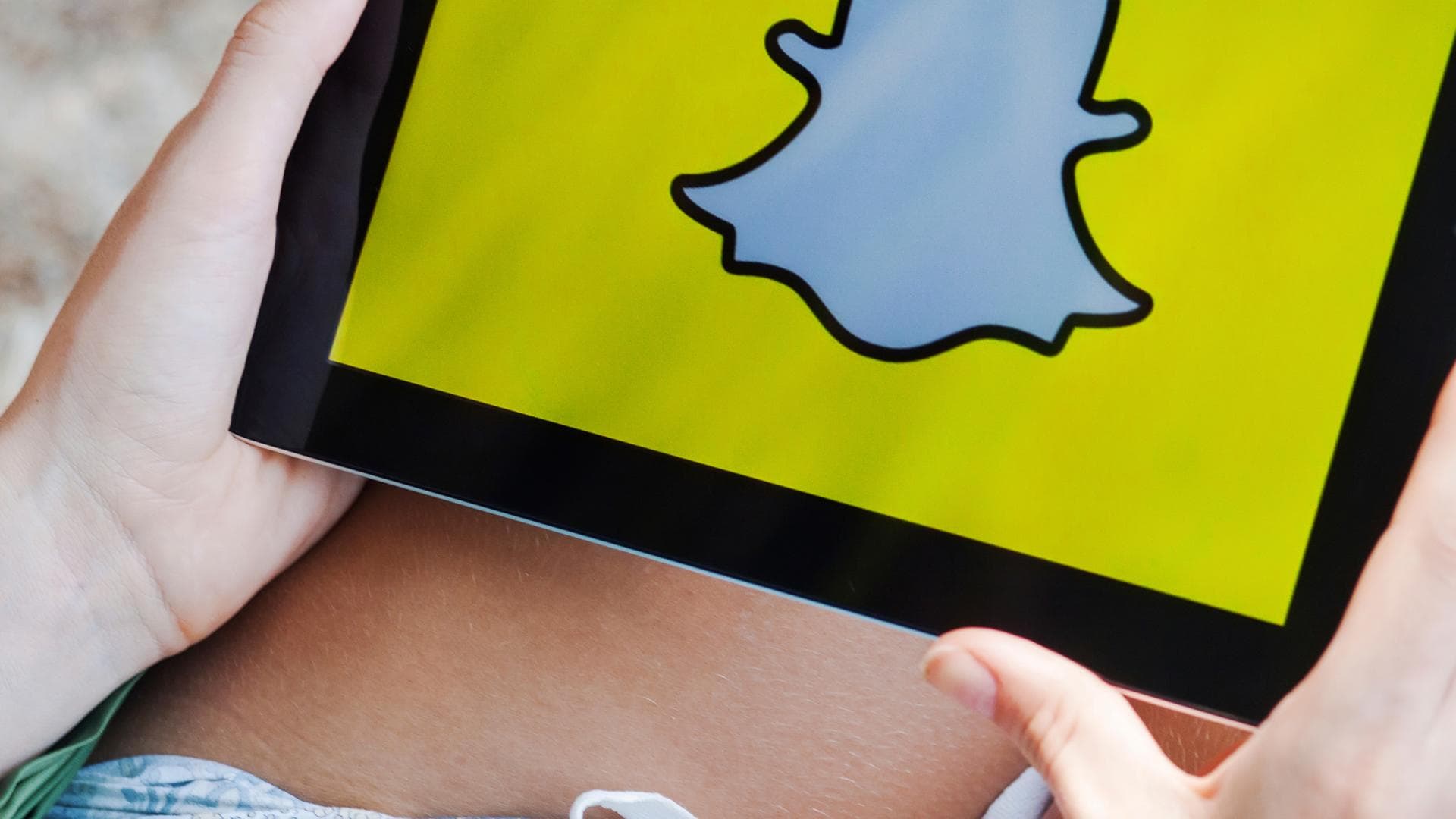 Snapchat Icon Logo iPad