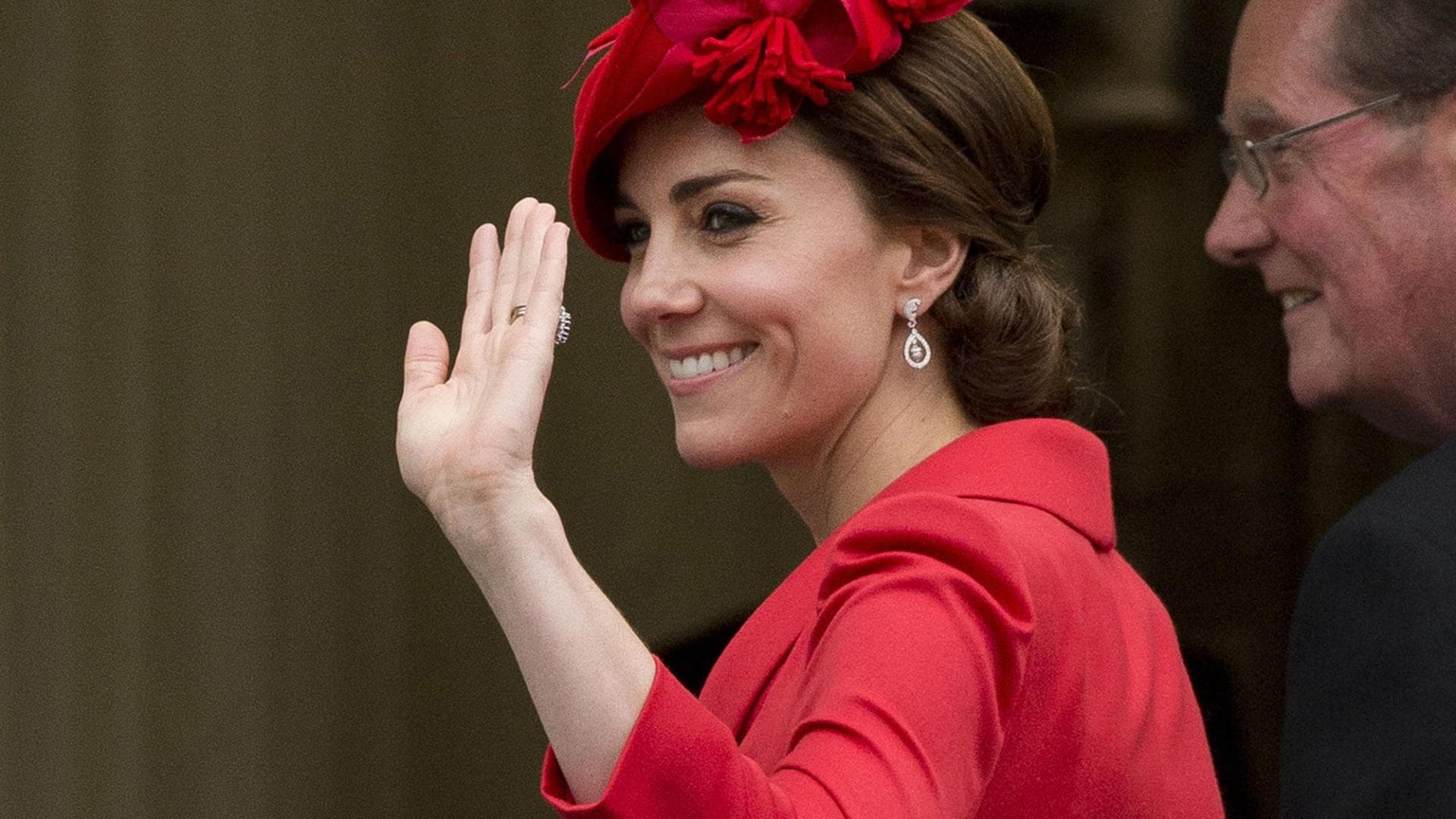 Duchess Catherine  - Looks zum 90er