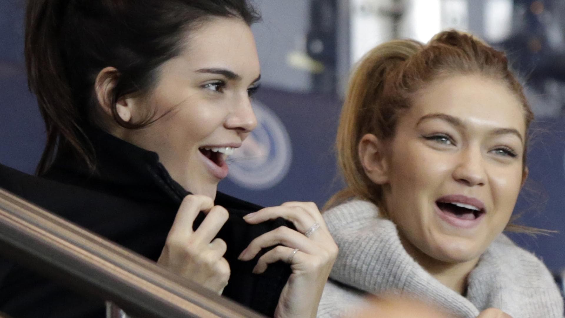 Kendall-und-Gigi-beste-Laune