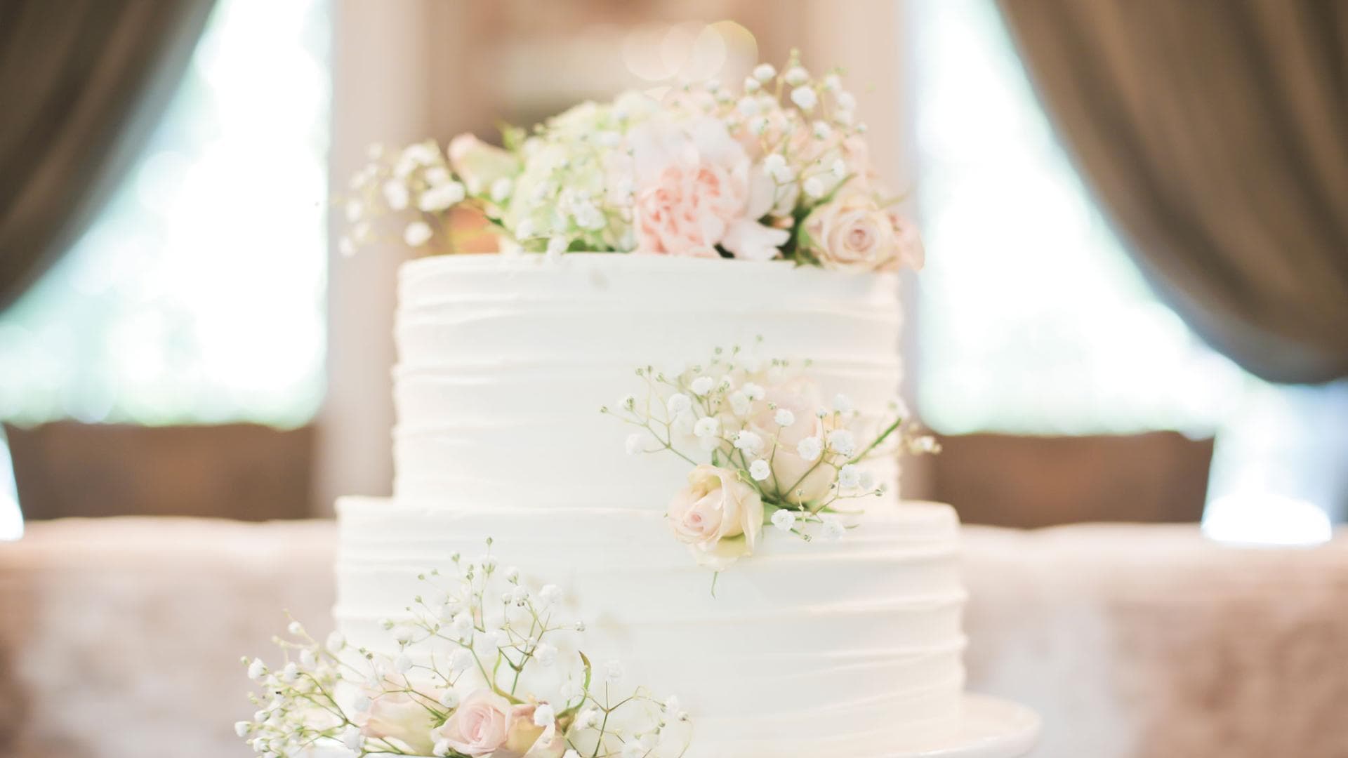 Winter-Hochzeitstorte