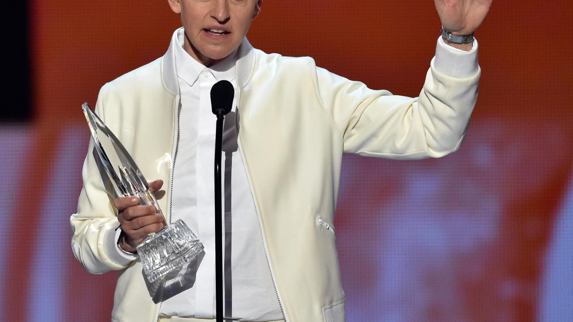 Mehr-Retweets-als-Ellen-DeGeneres-