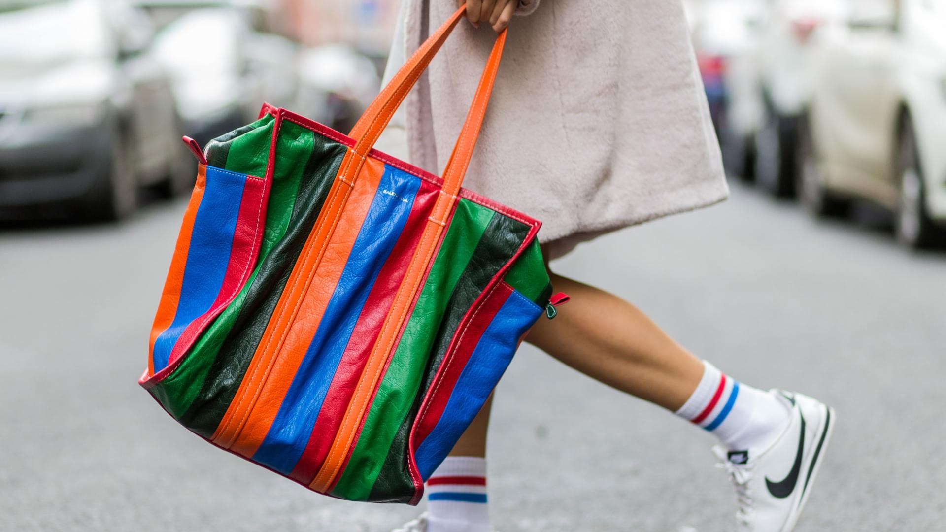 balenciaga-bazar-mango