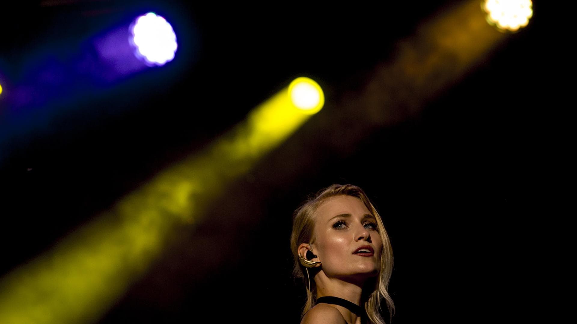 dsds-2018-neue-jury-carolin-niemczyk-privat