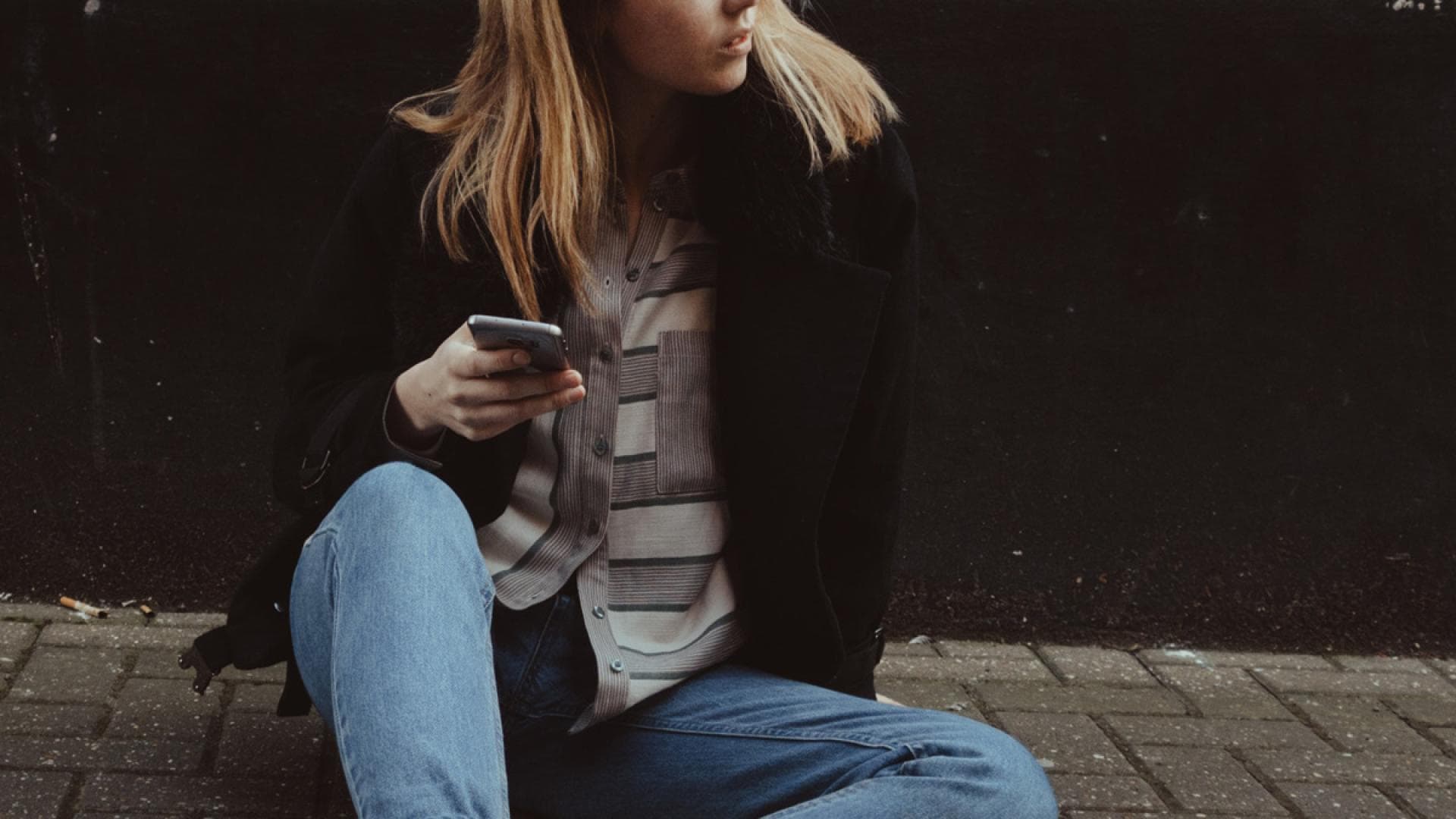 womanspreading unsplash