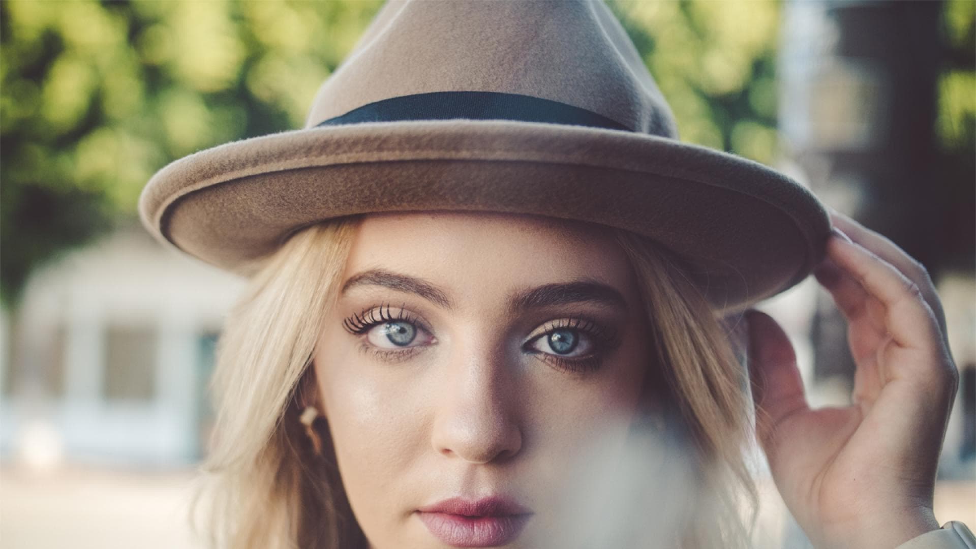 blaue augen gemeinsamkeit menschen