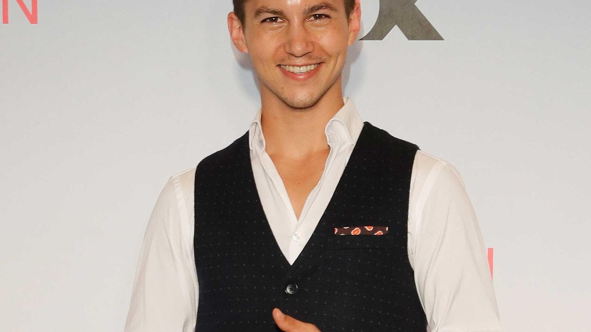 tim-oliver-schultz-privat-der-club-der-roten-baender