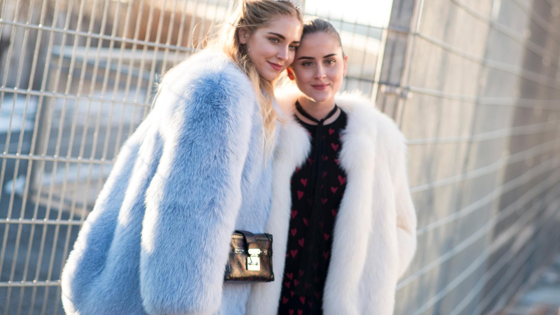 sternzeichen-silvester-outfit