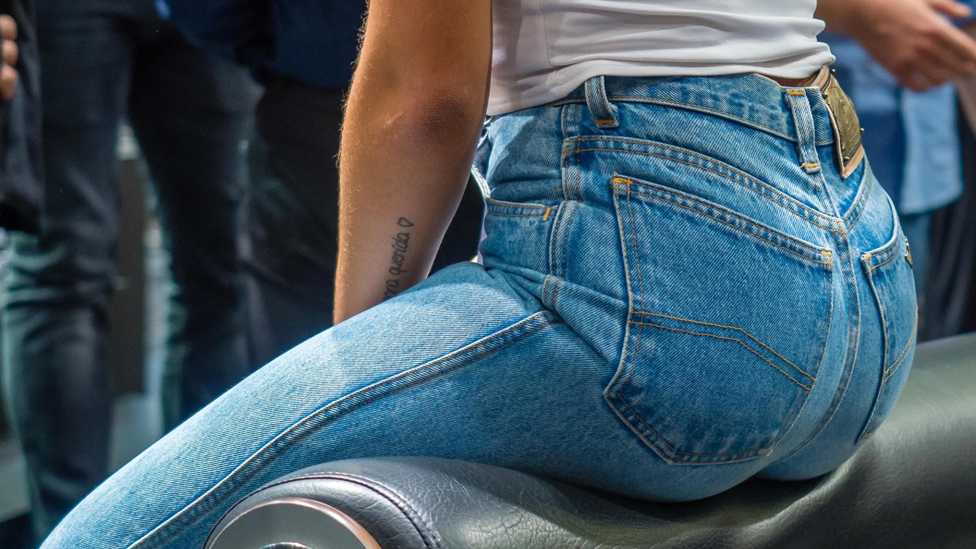 diese-hose-fninden-maenner-sexy