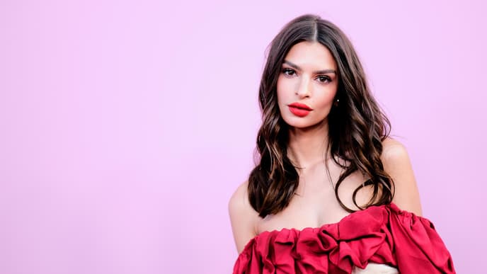 Emily Ratajkowski