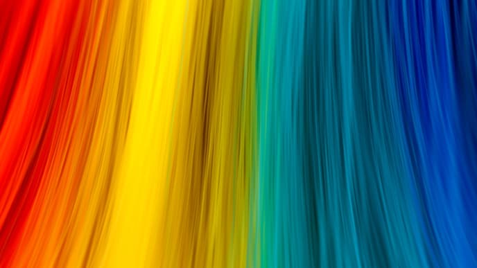Pride-Frisur: Rainbow Box Braids