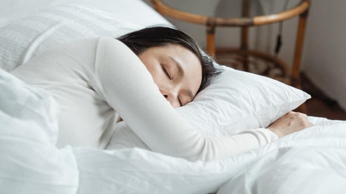 Frau im Bett