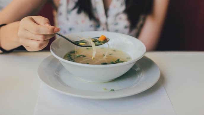 Suppendiät schnell abnehmen mit Suppe