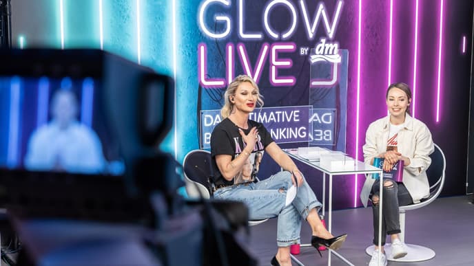 Glow Live