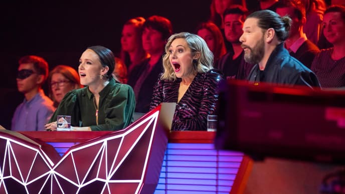 Caroline Kebekus, Ruth Moschner, Rea Garvey bei The Masked Singer