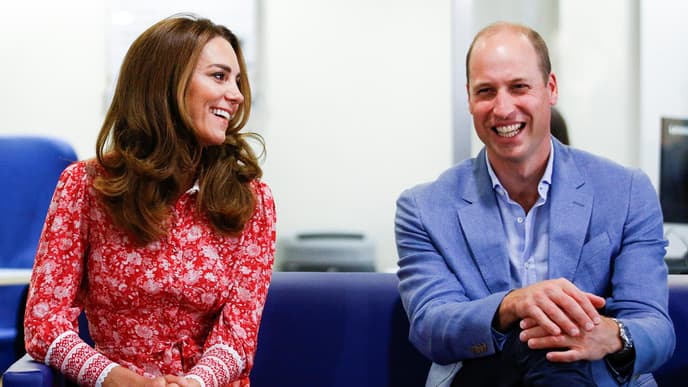 Herzogin Kate und Prinz William lachen