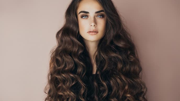 Beach Waves mit diesem Tool – laut Friseuren
