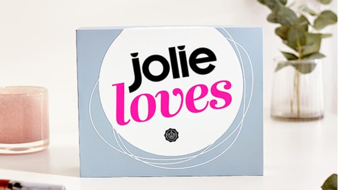 Jolie loves Glossybox