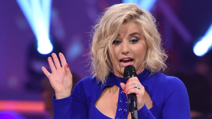 Beatrice Egli erschrocken