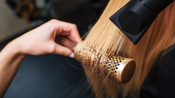 Föhn Rundbürste Styling