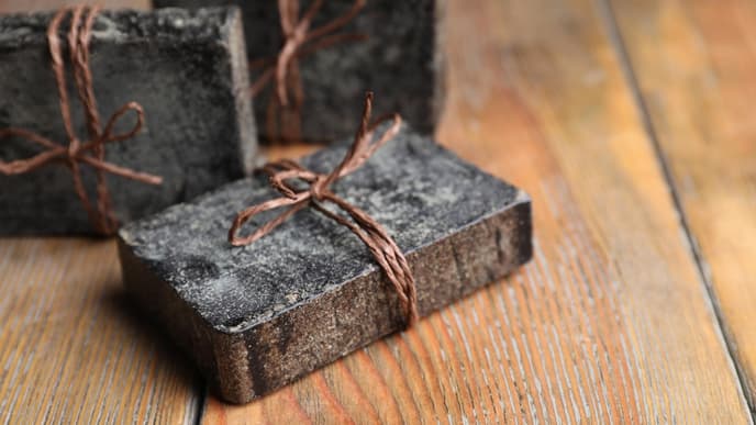 Schwarze Seife