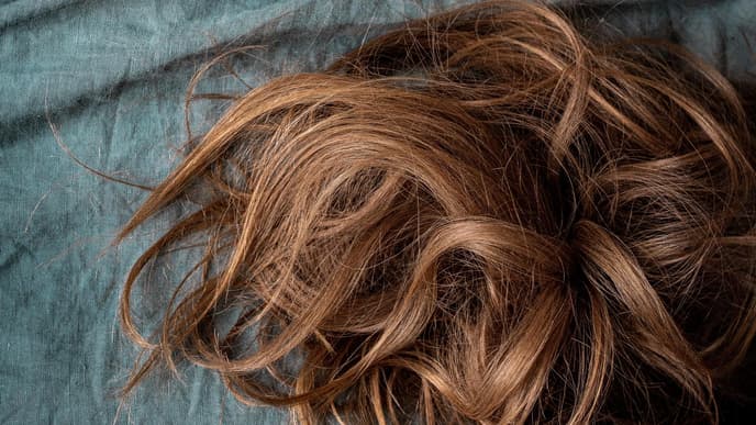 Lange braune Haare