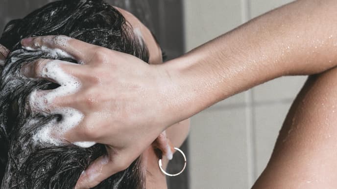 Haare waschen