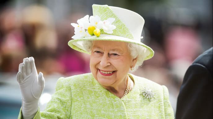 Queen lacht