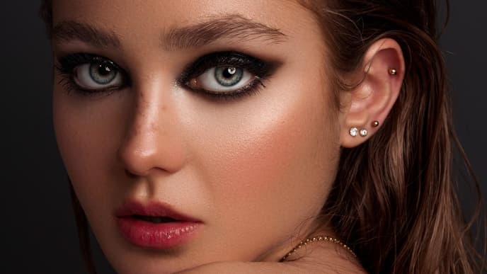 Blauen Augen Smokey Eyes
