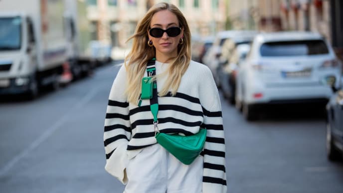 Gestreifter Pullover
