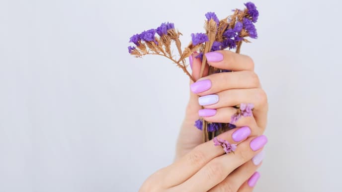 Nagel-Trend 2022 Two-Tone-Nails